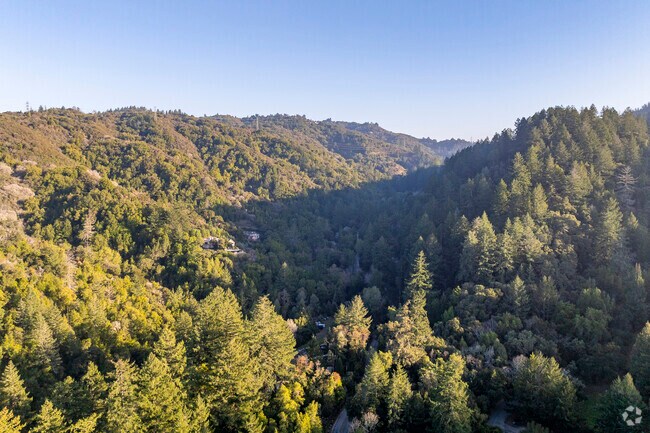 The Santa Cruz Mountains give Saratoga amazing views.