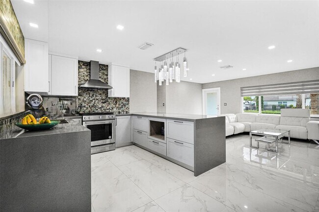 4225 SW 133rd Ct, Miami, FL 33175 - photo 5