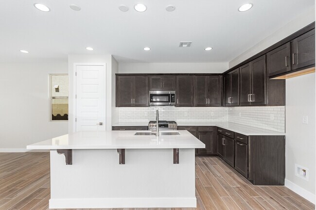 17629 W Georgia Ave, Litchfield Park, AZ 85340 - photo 3