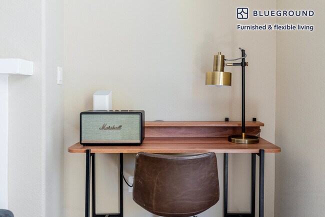 800 High School Way unit FL2-ID2083, Mountain View, CA 94041 - photo 5