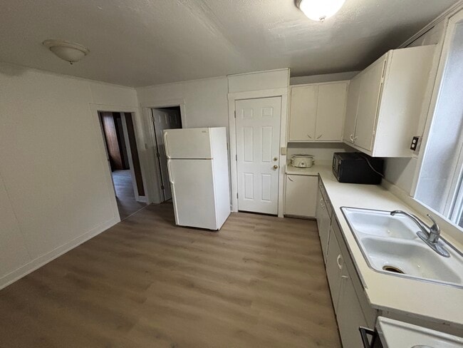 178 Sassafras St unit 1, Millington, MD 21651 - photo 4