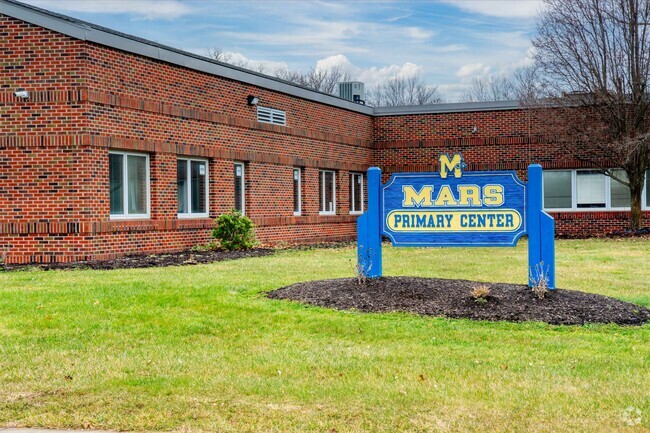 Mars Area Primary Center is a K-1 school with a C+ grade from Niche.