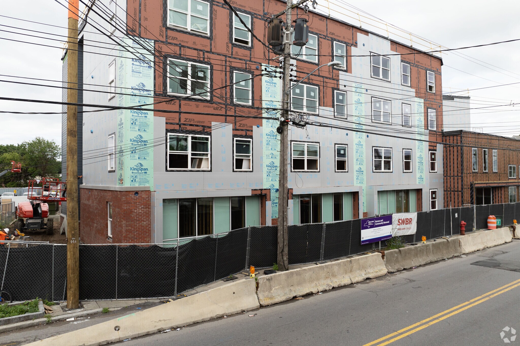 With new apartments popping up on Crane St you can feel the investment coming to Mont Pleasant.
