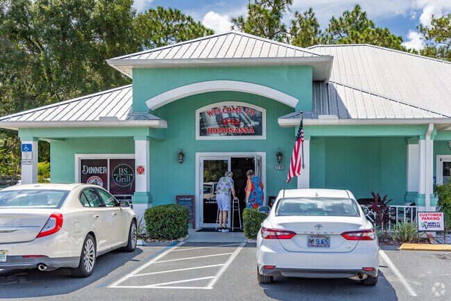When you ready for home cooking, head to the Breakfast Station in Oak Village at Sugarmill Woods