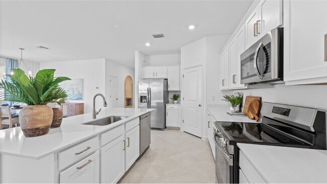 20175 Hartford Blvd, Estero, FL 33928 - photo 6