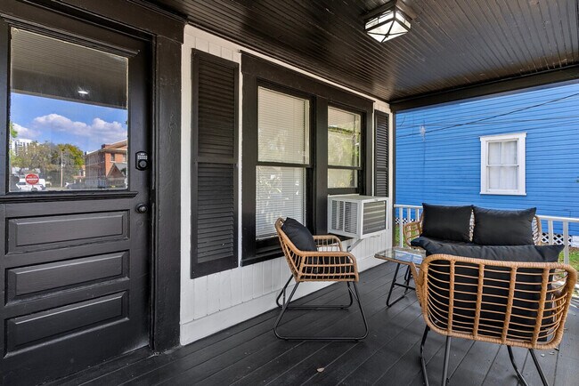 316 E Amelia St unit ID1363947P, Orlando, FL 32801 - photo 5