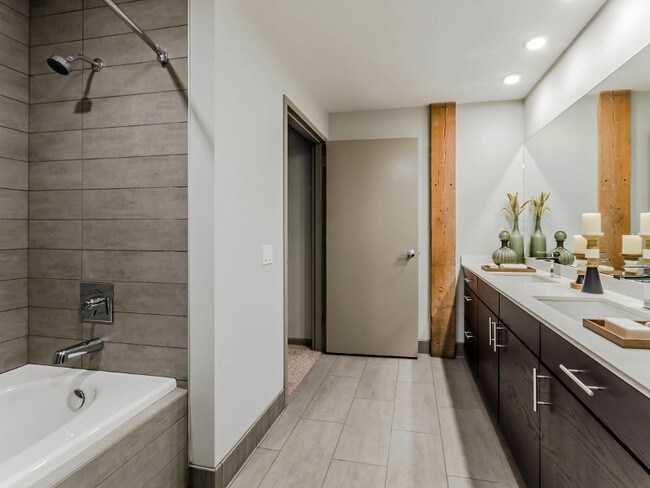 Lofts At River East, Chicago, IL 60611 - photo 6