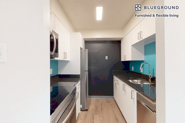 2950 Van Ness St NW unit FL1-ID6335A, Washington, DC 20008 - photo 5