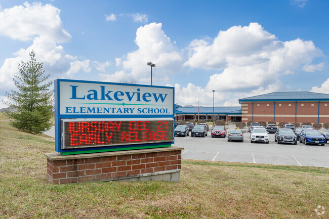 Lakeview Elementary School is part of the Wentzville R-IV school district.