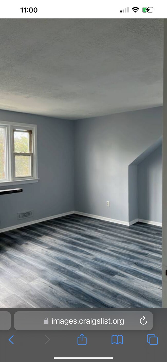 101 Lily St unit 2nd Flr, Paterson, NJ 07522 - photo 3