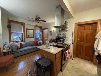 87 Myrtle St, Boston, MA 02114