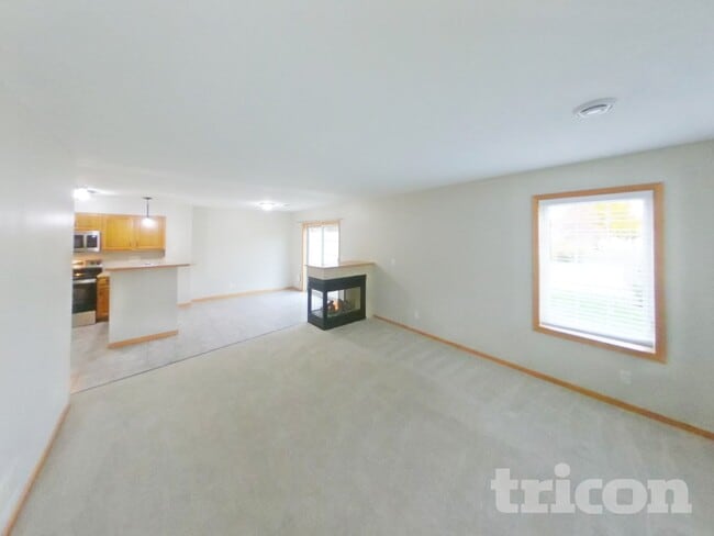 13758 Flay Ave N, Hugo, MN 55038 - photo 3