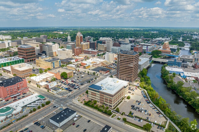 Downtown Lansing is the heartbeat of state government, shops and museums.