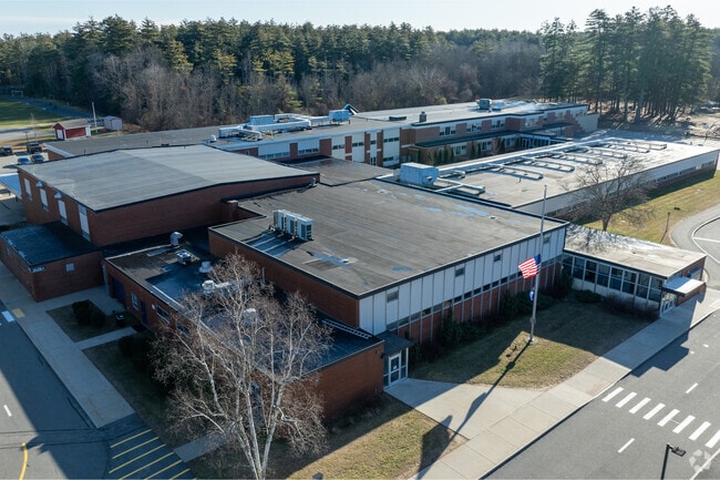 McKelvie Intermediate School is a public school in the Manchester neighborhood for grades 5-6.