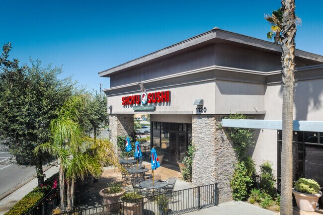 Shoyu Sushi offers amazing Japanese and Korean dishes in Fairway Oaks.