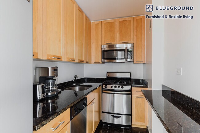 145 4th Ave unit FL15-ID1702, New York, NY 10003 - photo 6