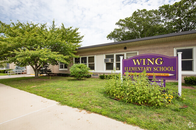 Welcome to Wing Elementary School in Islip, NY.