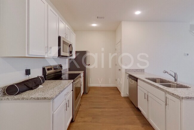 226 Long Is Dr, Cartersville, GA 30120 - photo 7