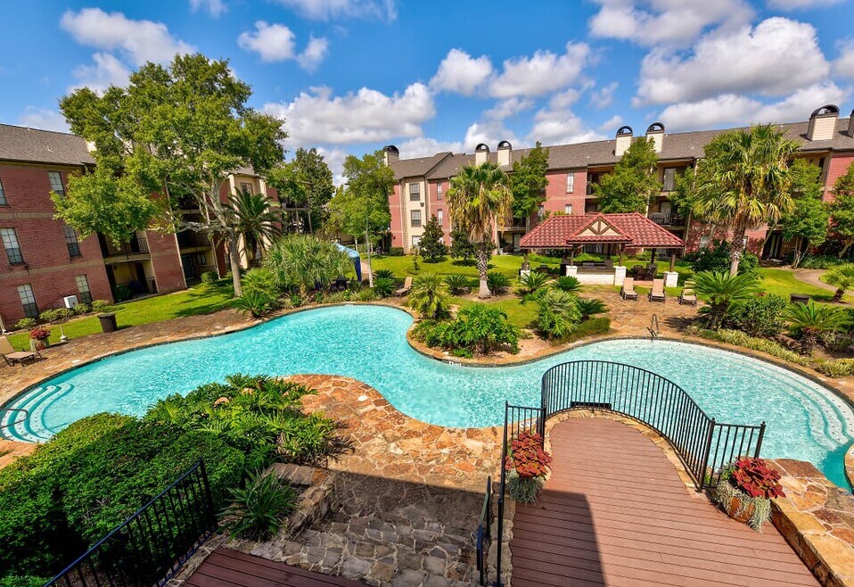 Teakwood at Seabrook 2401 Repsdorph Rd, Seabrook, TX