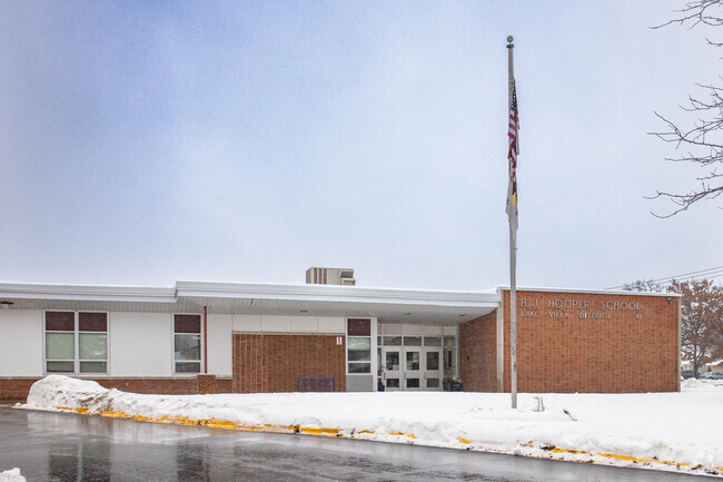 BJ Hooper Elementary is part of the Lake Villa 41 school district.