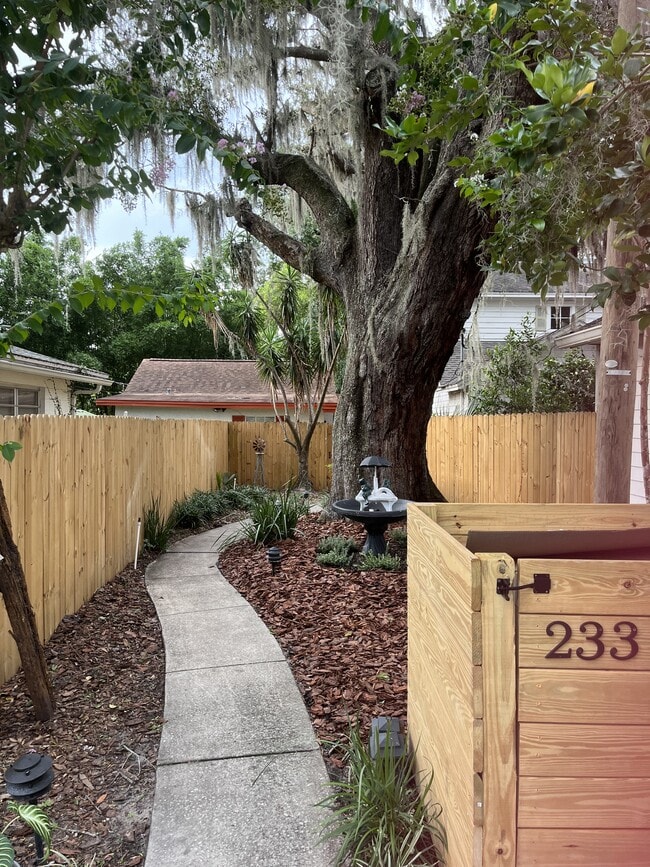 233 Emory Place, Orlando, FL 32804