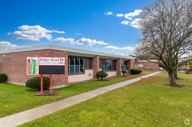Ridge Road Elementary offers eduction for local students.