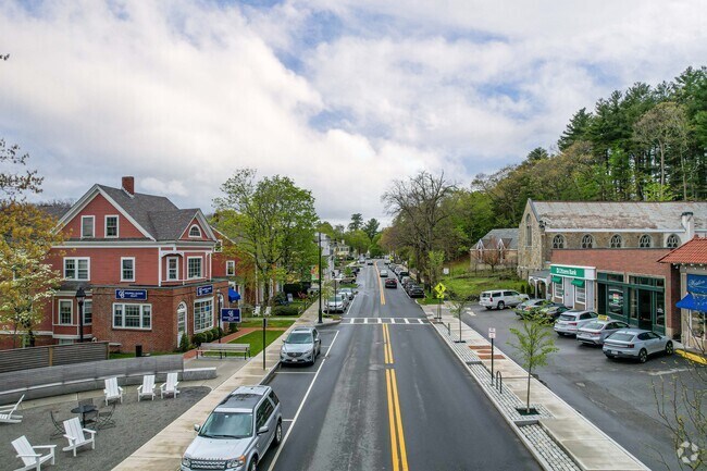 Downtown offers Weston residents convenient shopping and dining options.