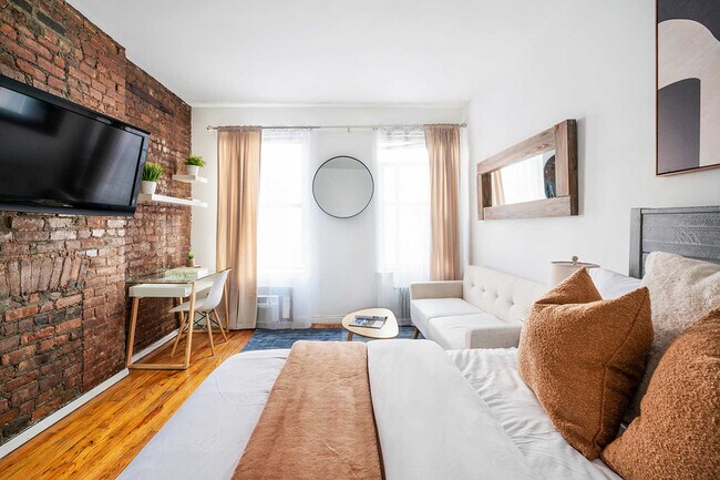 240 E 26th St unit FL3-ID1021826P, New York, NY 10010 - photo 3