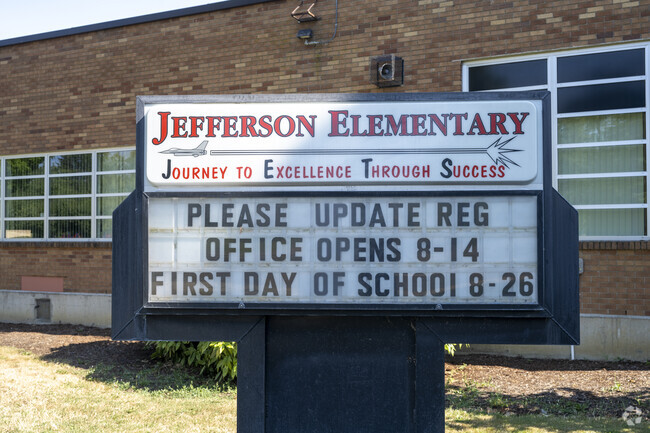 Jefferson Elementary School has a tremendous amount of school pride.