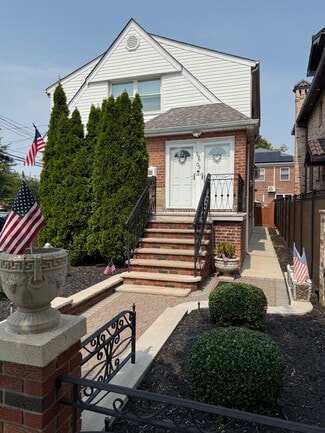 19603 42nd Rd Unit 2, Flushing, NY 11358