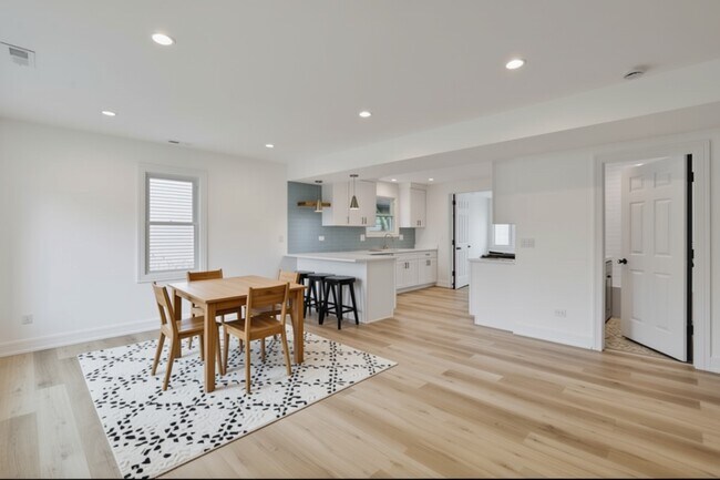 9705 Oak Park Ave, Oak Lawn, IL 60453 - photo 5