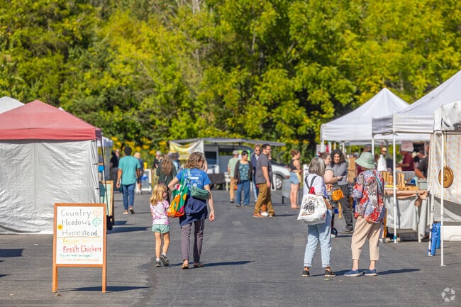 College shoppers can stroll through local vendors at the Boalsburg Farmers Market on Tuesdays.