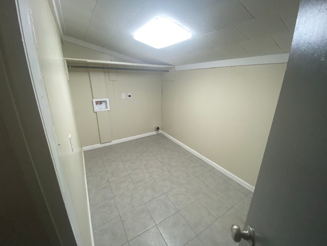 414 Fieldcrest Dr, Thibodaux, LA 70301 - photo 5