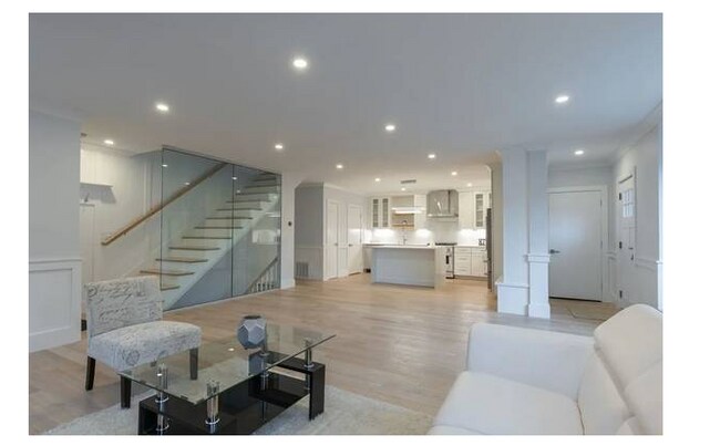 12 Belmont St unit T, Newton, MA 02458 - photo 2