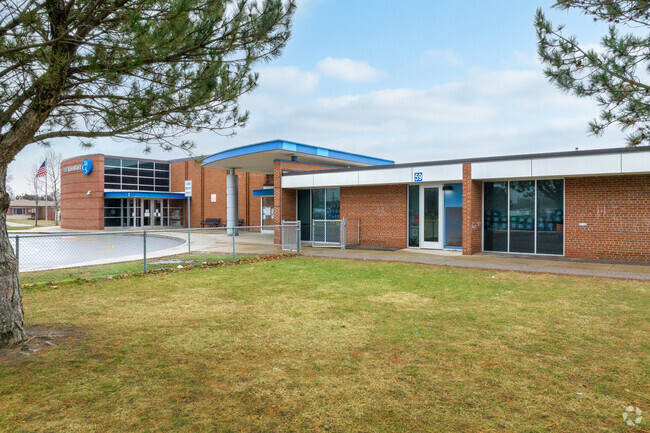 Wilde Elementary School, Rankings & Reviews - Homes.com