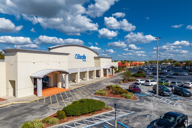 Anclote River Acres has the Beall's shopping plaza with a variety of shops and restaurants.