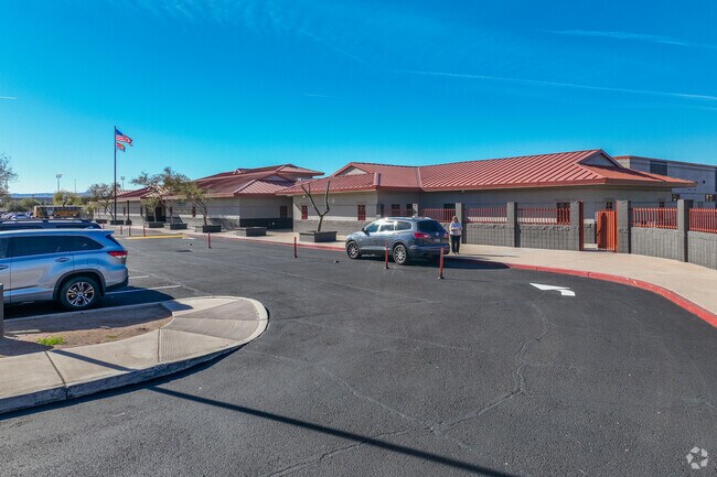 In Phoenix, Gateway School stands out for its commitment to excellence in learning.