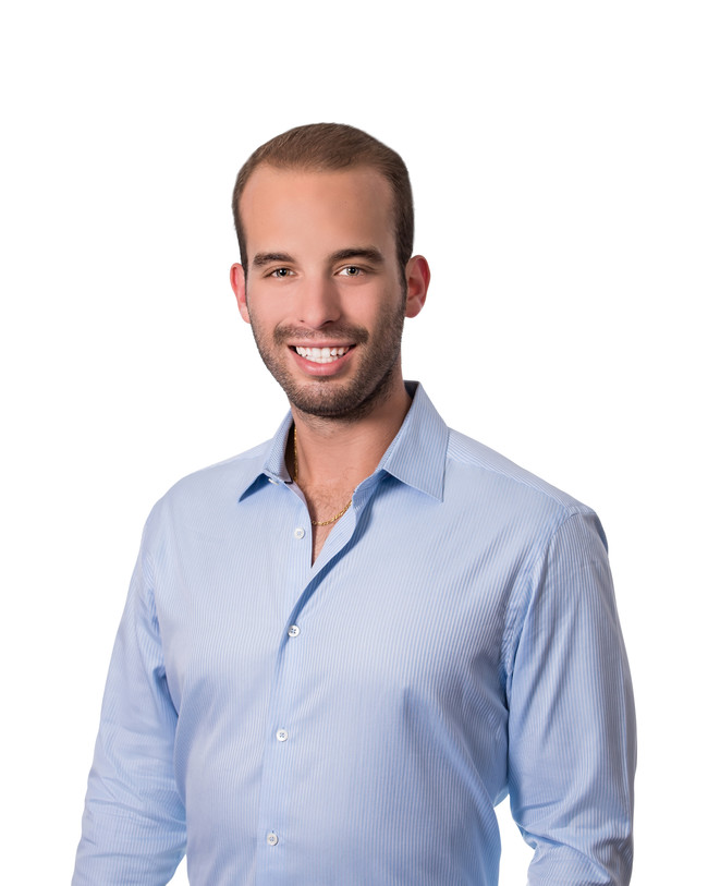 Agent Photo