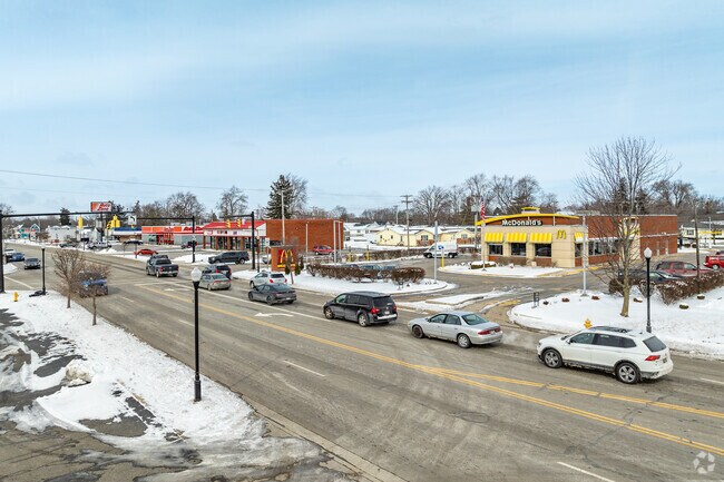 Restaurants, chain retail stores and grocery stores like Walmart Supercenter and Kroger are east of downtown on Scioto Street, which turns into Route 36.