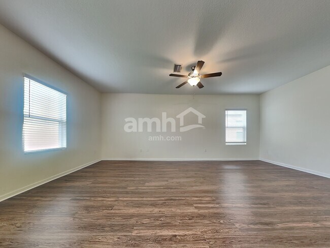 11507 Bryce Canyon Ln, Gibsonton, FL 33534 - photo 6