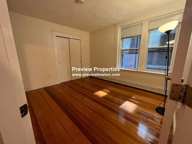 19 South St unit 2, Brighton, MA 02135 - photo 4