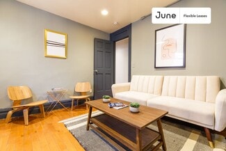 400 W 20th St, New York, NY 10011