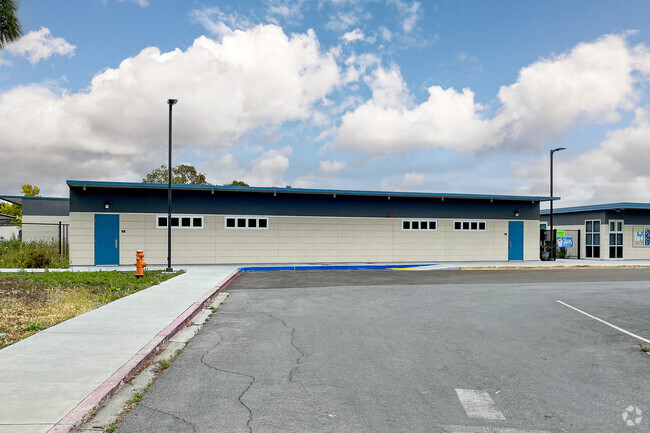 Stevenson Elementary School with a Student-teacher Ratio of 23 to 1 in Mountain View.