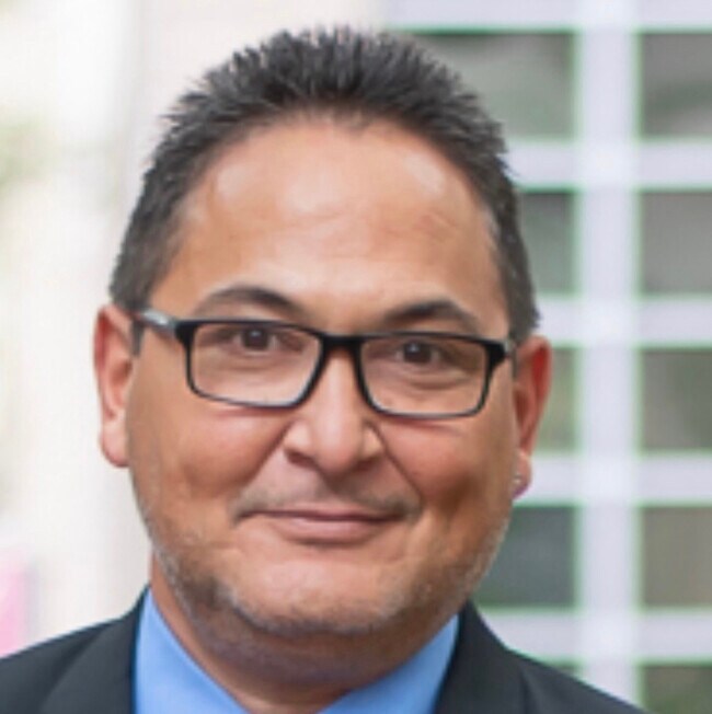 Alfredo Salazar