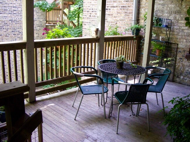 1409 W Albion Ave unit 3, Chicago, IL 60626 - photo 3