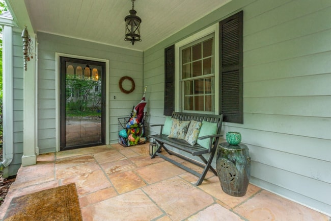 1403 Cinderella Rd, Lookout Mountain, GA 30750 - photo 4