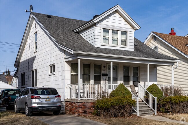 Century-old bungalow-style homes in Woodbridge are generally well-maintained.