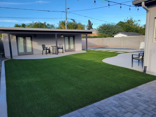 1510 E Whitton Ave unit ID1309643P, Phoenix, AZ 85014 - photo 3