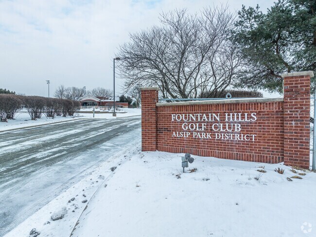 Fountain Hills Golf Club has been rated as one of Chicagoland's best.