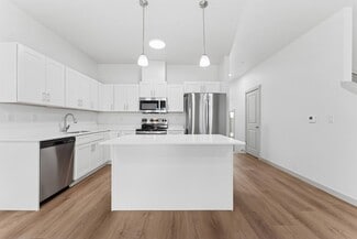 1809 Linwood Dr NW, Salem, OR 97304